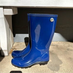 UGG TALL RAIN BOOTS